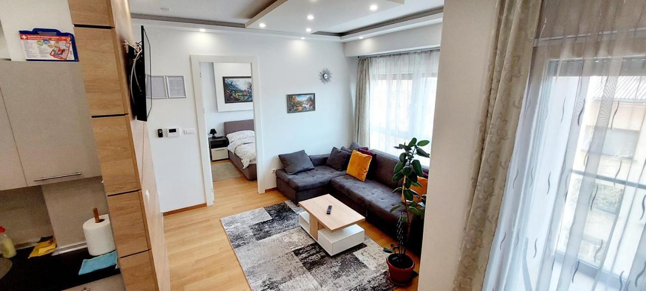Extra Apartman City Centre Banja Luka Eksteriør billede